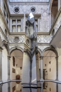 A Palazzo Bartolini Salimbeni arriva "Pezzi di Pace", l'installazione dell'artista Felice Limosani