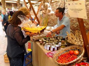 Boccaccesca 2023: a Certaldo protagonista le eccellenza gastronomiche e artigianali da tutta Italia