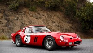 Ferrari d'epoca in mostra a Mercatale Val di Pesa