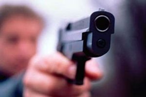 Soffiano: rapina con pistola in un supermercato