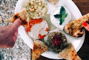 Alla Limonaia di Villa Strozzi tre giorni di raccolta fondi per il Marocco con cibo, musica, danza e teatro