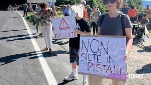Stop alle moto "folli" sulle strade del Mugello, raccolte oltre 2mila firme