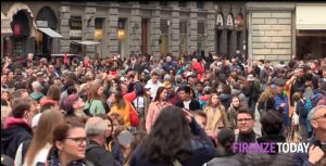Toscana, popolazione in calo e sempre più anziana: diminuiscono anche gli stranieri