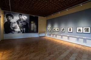 Mostra "Lisetta Carmi. Suonare Forte" a Villa Bardini