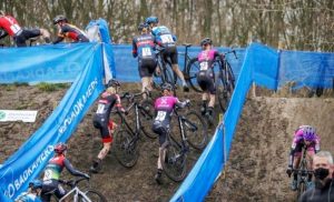 Gara internazionale di ciclocross al Mugello