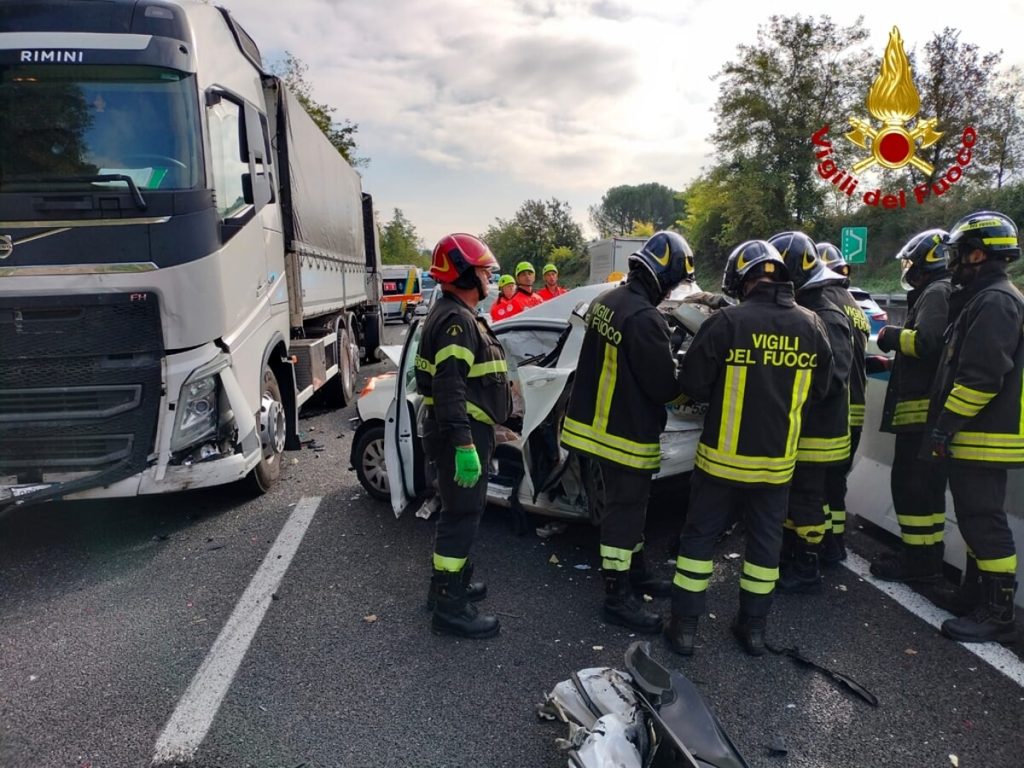 Incidente mortale sull'Autopalio
