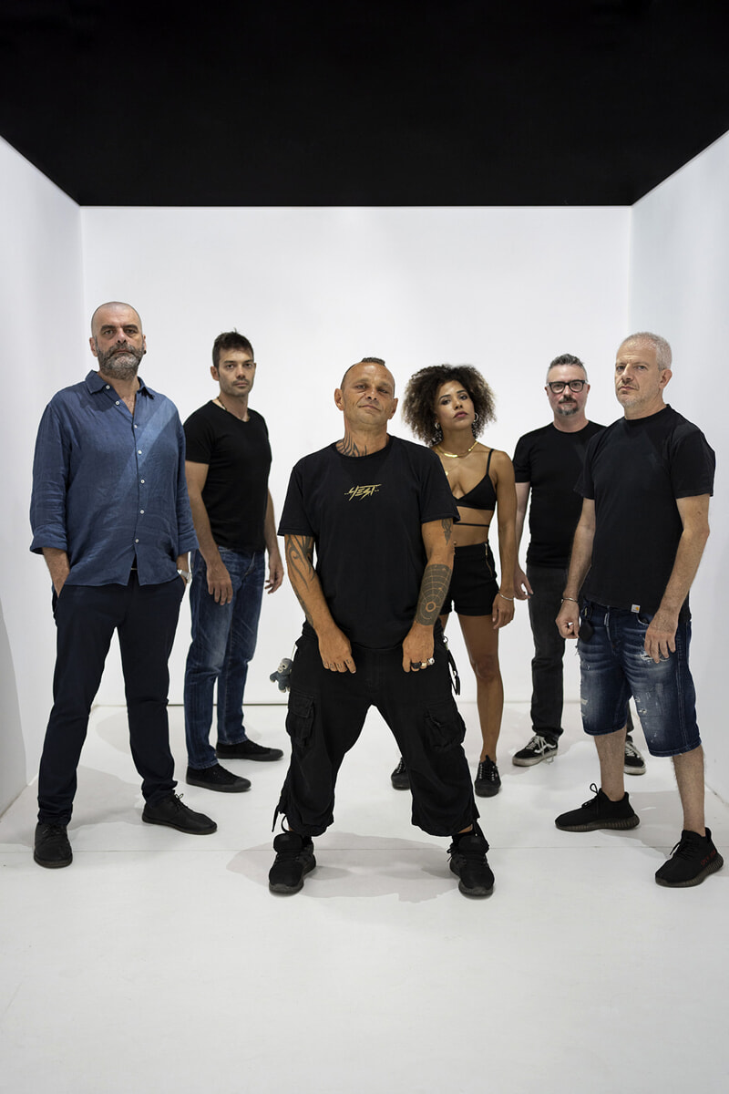 I 99 Posse live al Viper Theatre