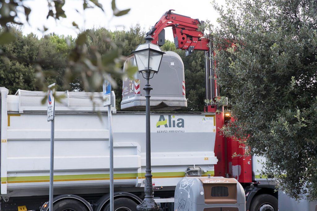 Cassonetti digitali: in arrivo 1200 contenitori tra Pier Vettori, Soffiano, Galluzzo e Porta Romana