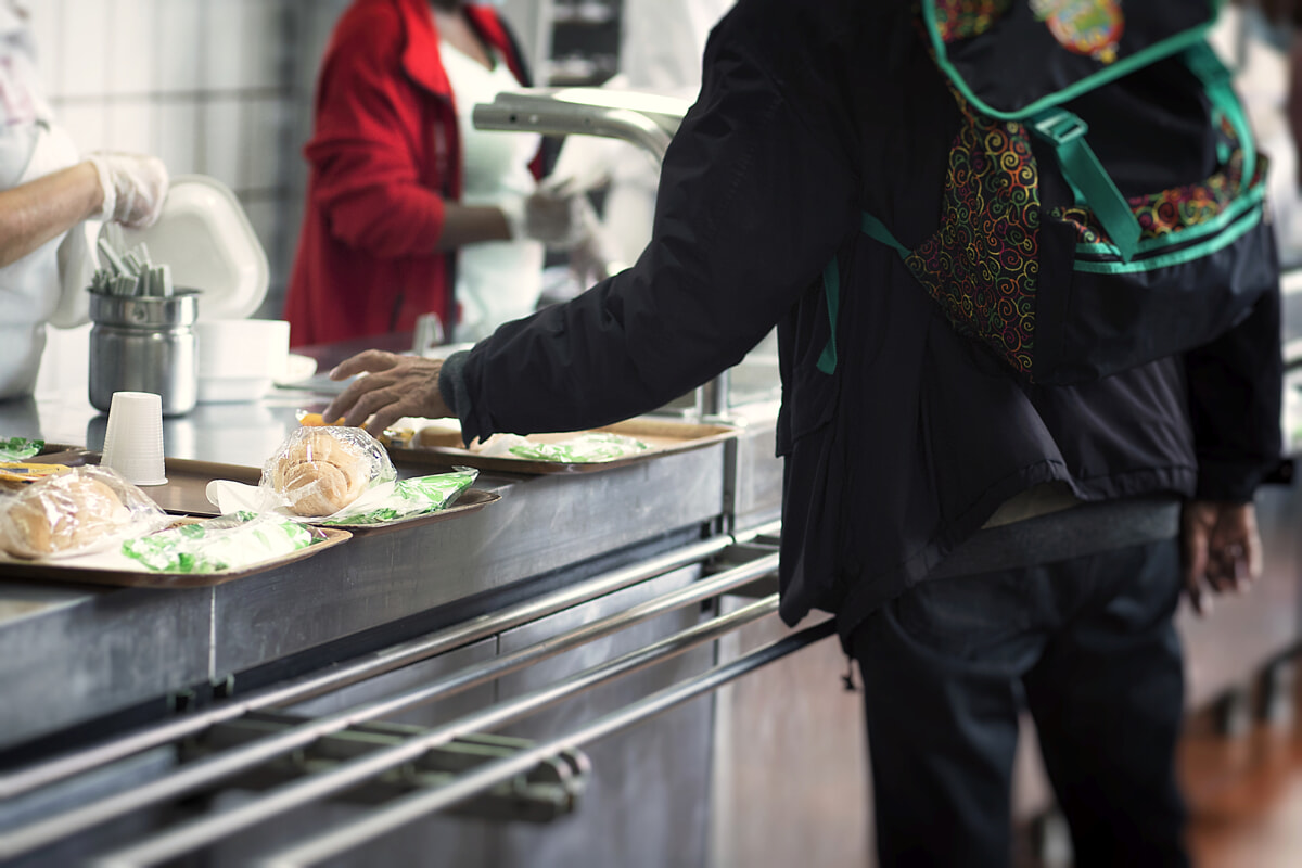 A Firenze il 38% dei pasti della mensa Caritas cucinati grazie alle donazioni