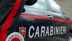 Sesto Fiorentino, sorpresi a bordo di un’auto rubata: tre denunciati, due sono minorenni