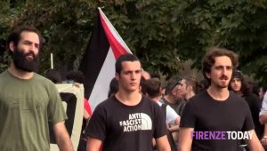 Caro affitti, corteo di studenti a Firenze: “Questo Governo non ci rappresenta per niente”