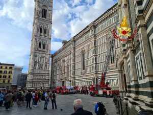 Malore sulla Cupola del Duomo: intervento dei vigili del fuoco 