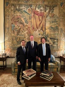 Incontro fra Uffizi e Museo Nazionale della Repubblica del Kazakistan: soddisfazione del console onorario Albini