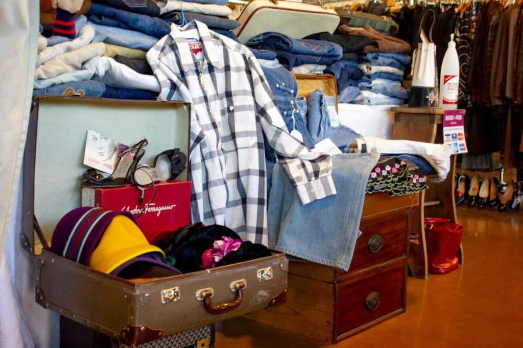 Mercato dell'antiquariato e del vintage