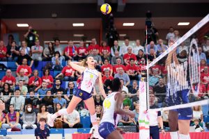 Volley A1 femminile, il big match della terza giornata non sorride alla Savino Del Bene: Milano vince al tie break