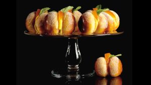 La storia delle Pesche di Prato, il dolce toscano tornato di moda