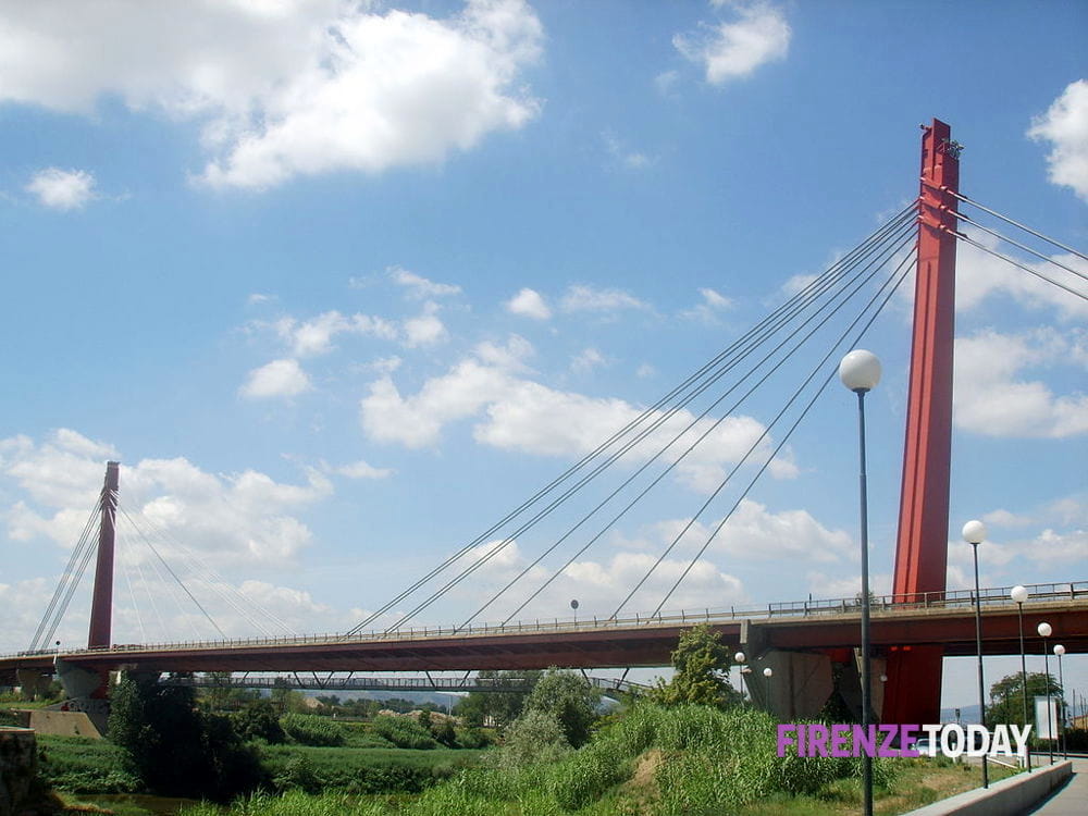 Restringimento di carreggiata sul ponte all'Indiano: traffico a rischio