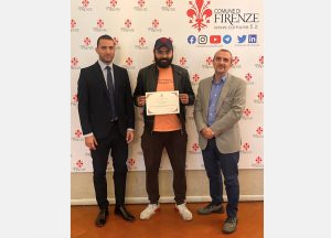 Premiato in Palazzo Vecchio il rider pakistano che ha sventato una rapina