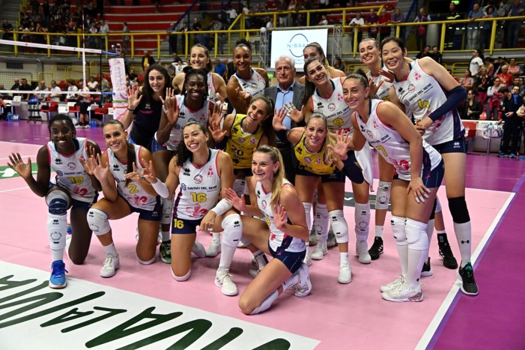 Volley A1 femminile, la Savino Del Bene tiene botta e vince bene a Busto Arsizio