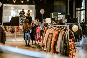 Torna Vinokilo a Firenze, il mercato vintage al peso