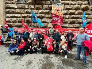 "Così non possiamo fare attività di prevenzione e repressione". In piazza la protesta dell'Ispettorato del lavoro