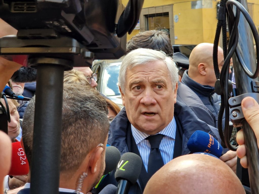 Alluvione, Tajani: "Entro fine mese da Farnesina 300 milioni per imprese"