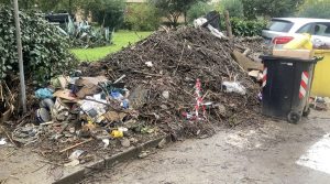 Alluvione Campi Bisenzio, ancora case ancora senz'acqua ma ora i tombini funzionano
