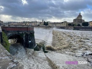 Maltempo, a Firenze scampata la paura per la piena dell’Arno
