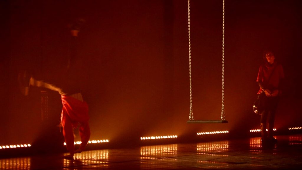 Essere Lolita ai tempi della Gen Z: al Teatro Cantiere Florida “On Lolit* Road”