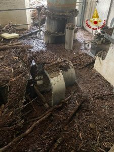 Firenzuola: crollo nella centrale idroelettrica | FOTO