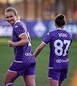 La Fiorentina Femminile brilla al Viola Park: battuto 3-0 il Como