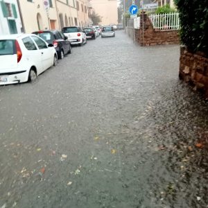 Nuova allerta meteo per pioggia, temporali e vento forte