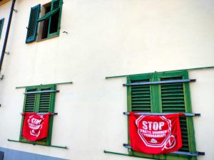 Sgombero lampo per le ultime palazzine occupate a Sesto Fiorentino