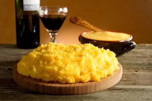 Sagra della polenta e dello stinco