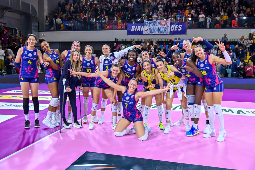 Volley A1 femminile, la Savino Del Bene sull'altalena: Chieri sconfitta al tie break