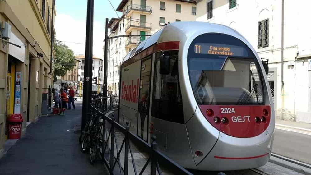 Case, la tramvia ne aumenterebbe il valore: “Con nuove linee 500 euro in più al metro quadro”