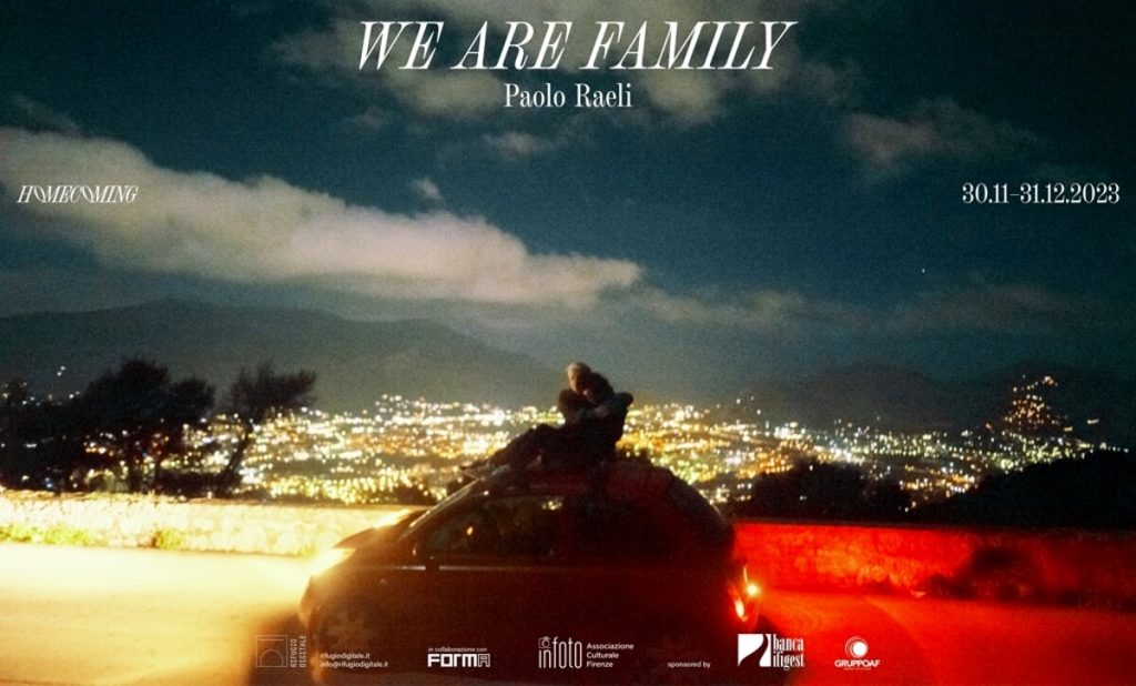 "We are family", la mostra fotografica di Paolo Raeli a Rifugio Digitale