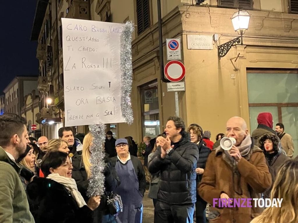 La serrata di Borgo Ognissanti: “Ci siamo rotti, vogliamo le ronde”