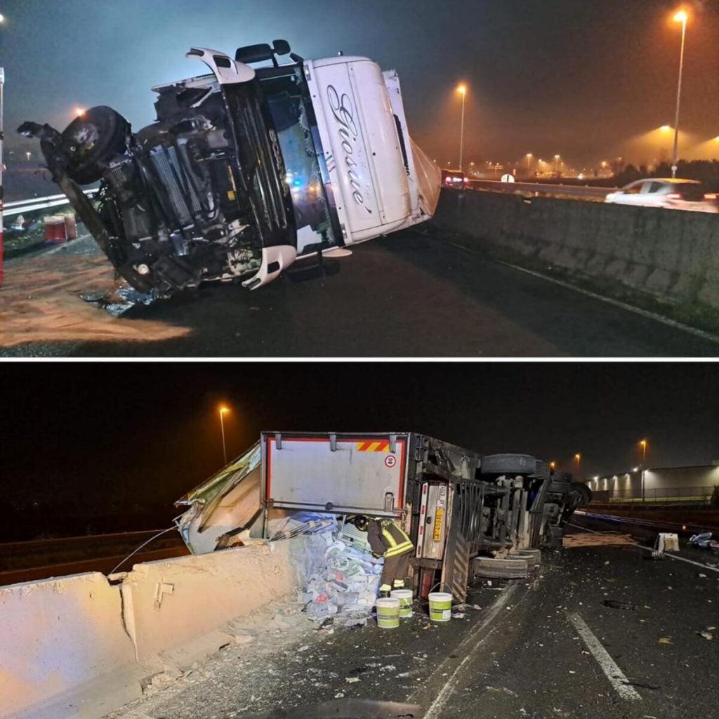 Incidente in FiPiLi: camion ribaltato, superstrada bloccata