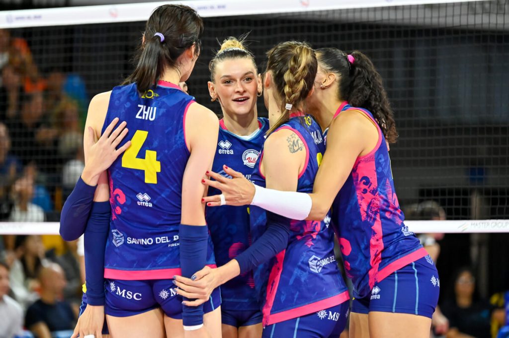 Volley A1 femminile, la Savino Del Bene Scandicci gioca d'anticipo contro Pinerolo