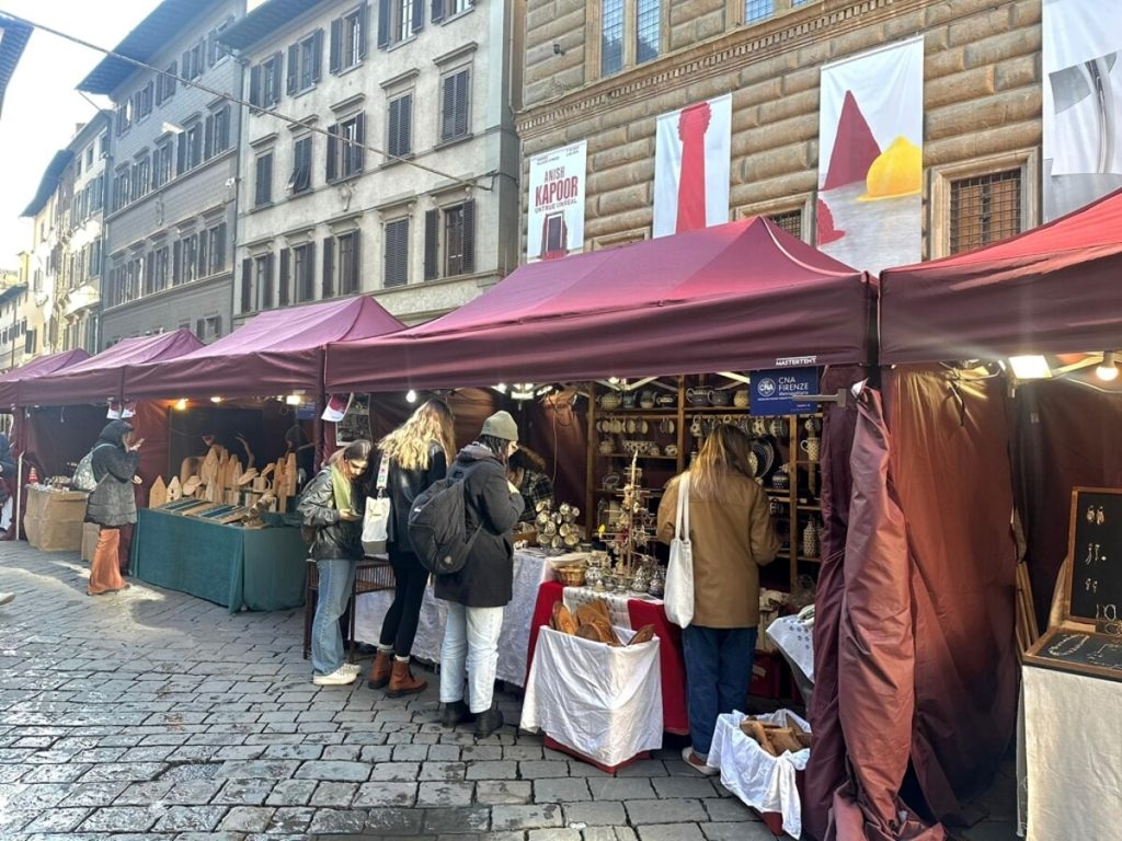 ARTour il bello in piazza: la magia del made in Tuscany in Piazza Strozzi