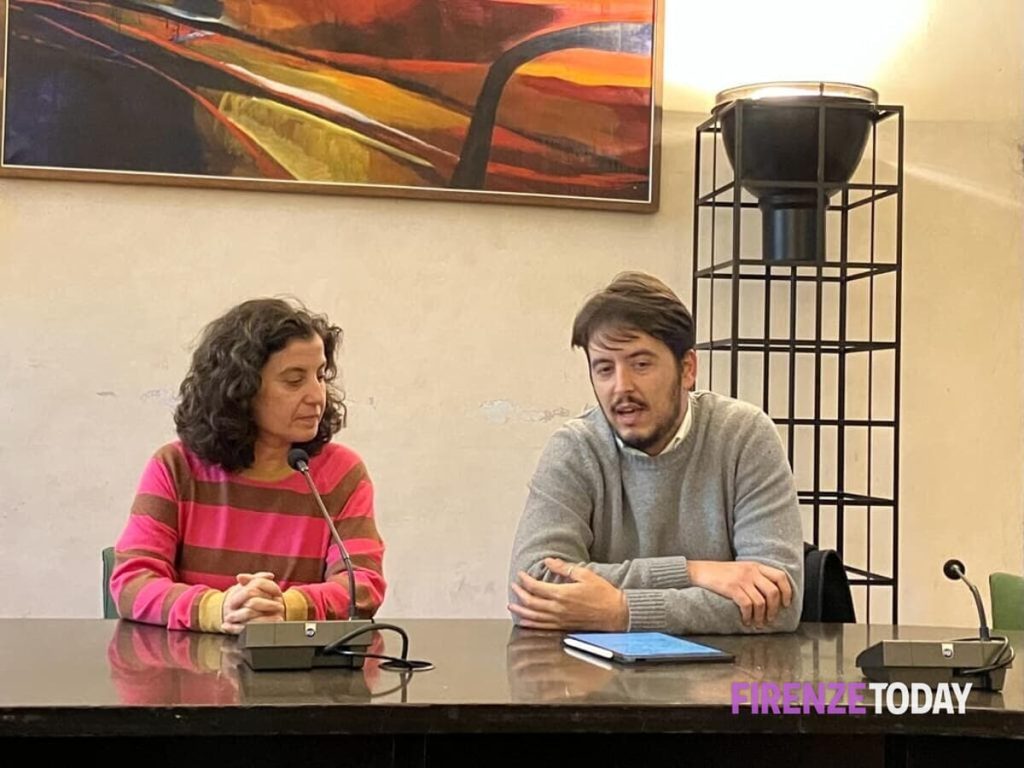 Piatti, bicchieri e posate in prestito gratis ai cittadini: "Così riduciamo gli sprechi di plastica e tuteliamo l'ambiente"