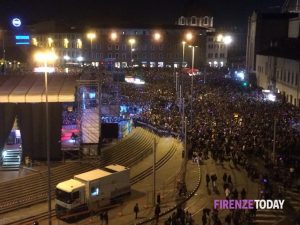Capodanno 2024 e concerti nelle piazze del centro: info su viabilità, orari ztl, tramvia e autobus  