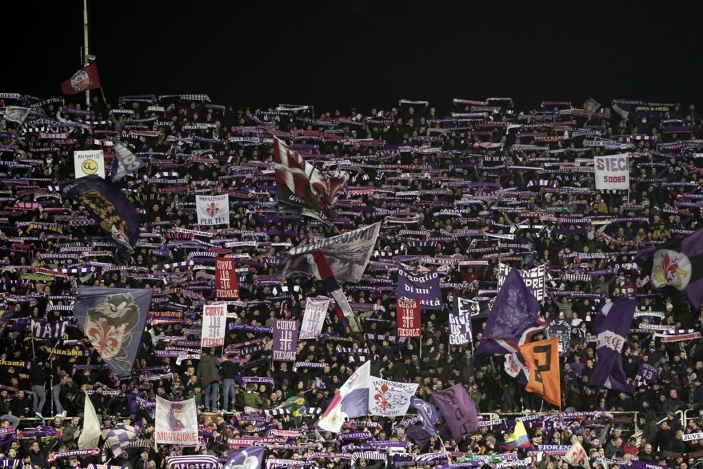 Fiorentina, appello della Curva Fiesole a Maratona e Tribuna: "Torniamo ad essere un fortino"