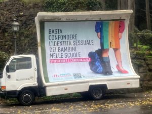 Pro Vita Famiglia: "Dopo censura del Pd ora camion vela contro gender a scuola"