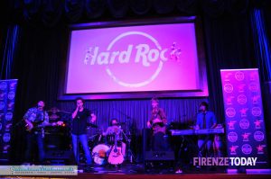 i ragazzi della School Rock live all'Hard Rock Cafè di Firenze