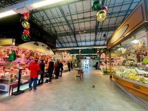Il mercato di Sant'Ambrogio compie 150 anni: il programma della giornata