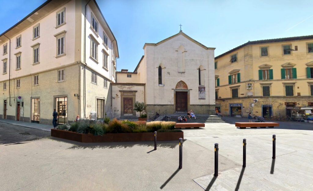 Piazza Sant'Ambrogio riqualificata: appuntamento il 7 dicembre con l'accensione dell'albero di Natale