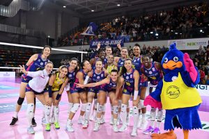 Volley A1 femminile, va alla Savino Del Bene il posticipo dell'undicesima giornata: Novara giù in quattro set