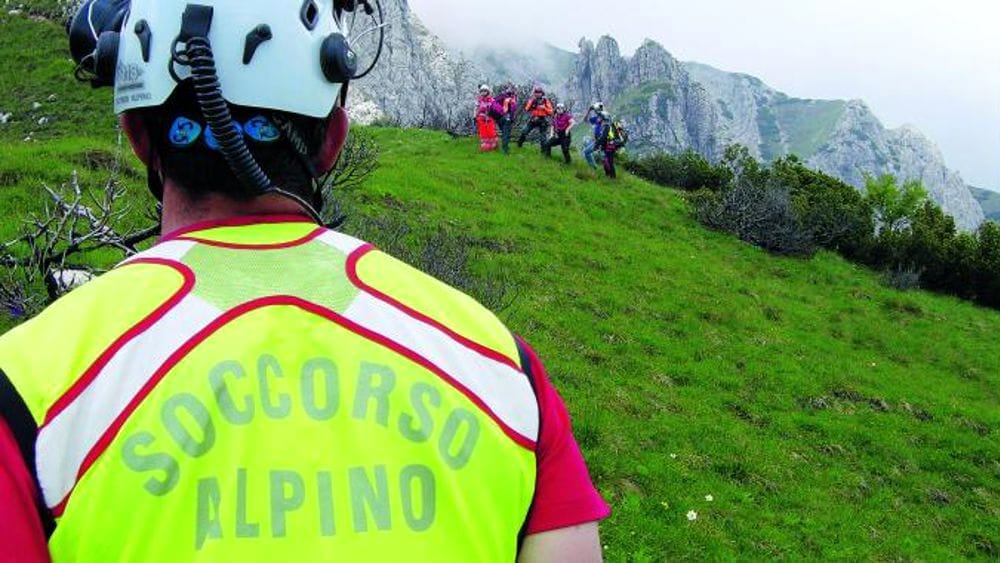 Dolomiti: escursionista fiorentina bloccata dal ghiaccio in montagna